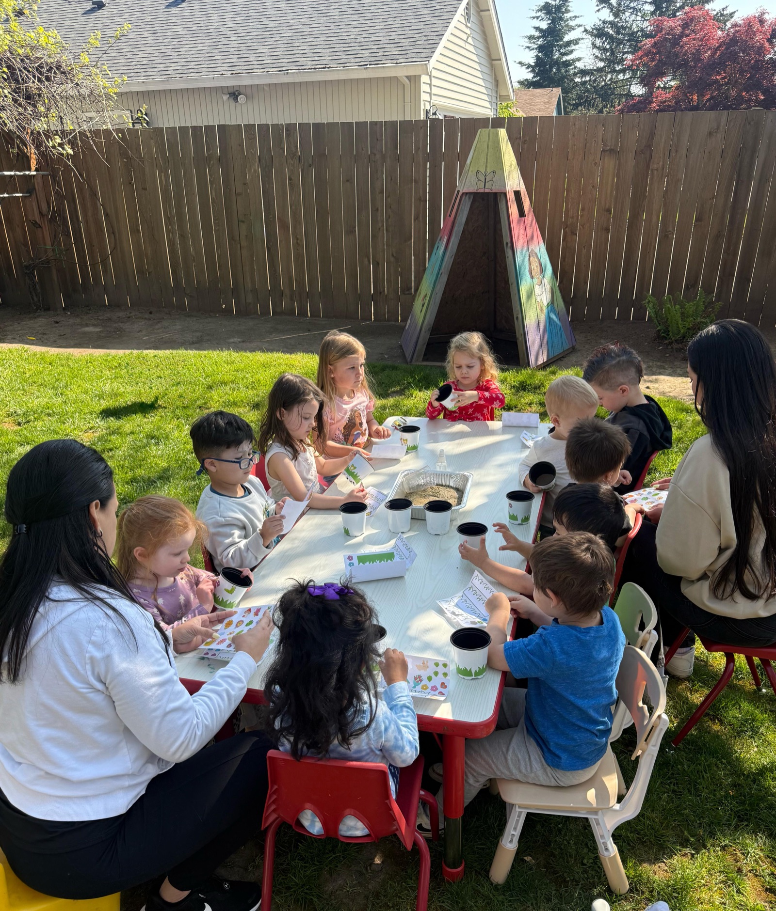 Children learning in Spanish immersion